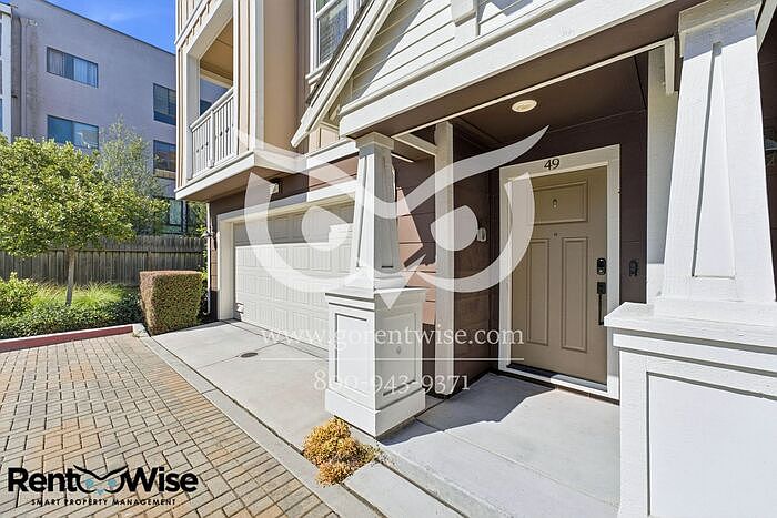 49 Tidal Way photo 3