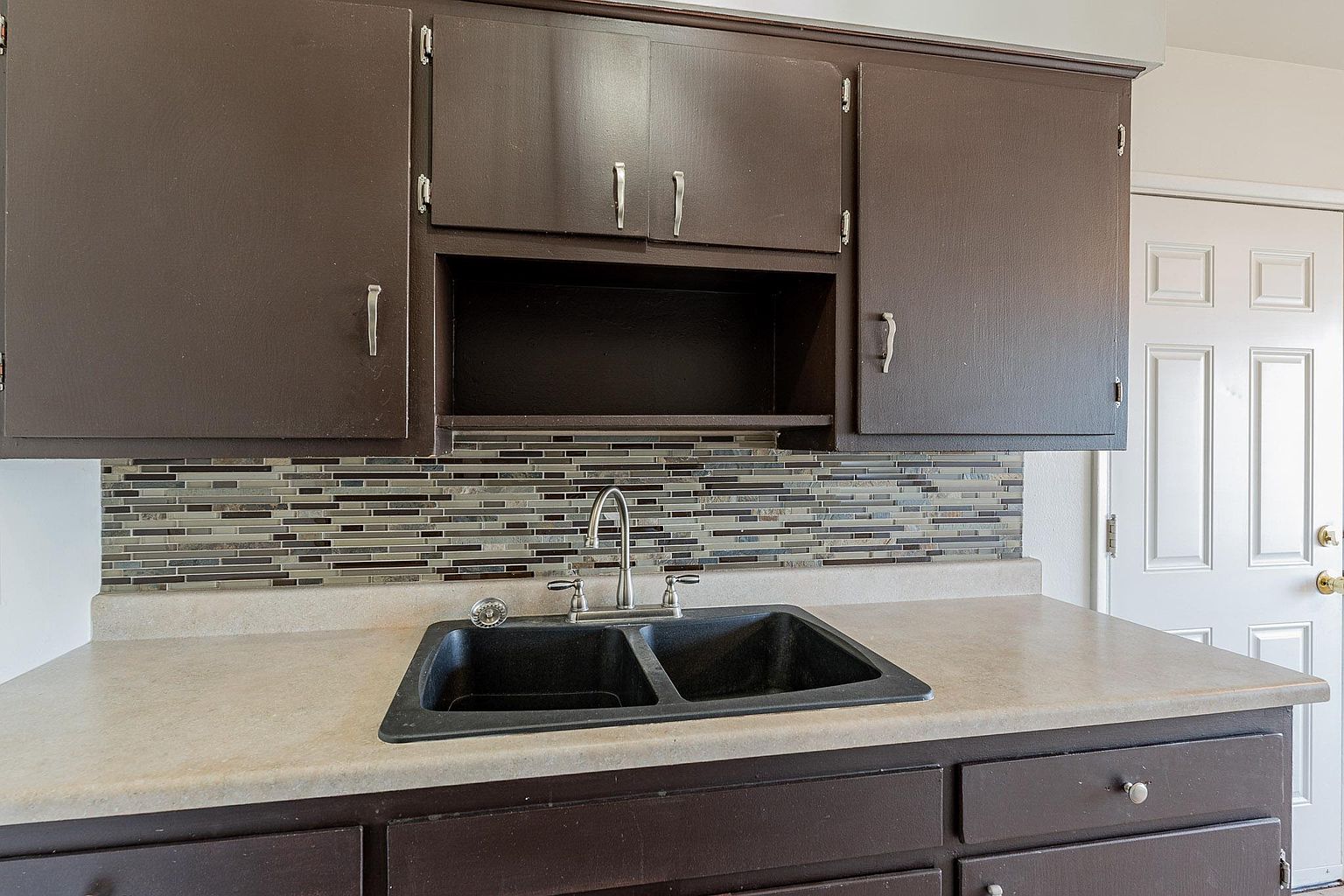 737 E Palo Verde Dr photo 2