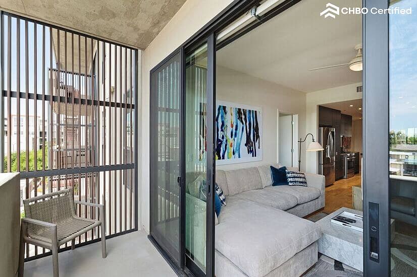 Rates Vary: photo 5