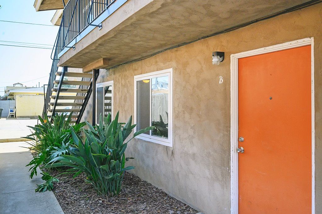 143 Elkwood Ave photo 4