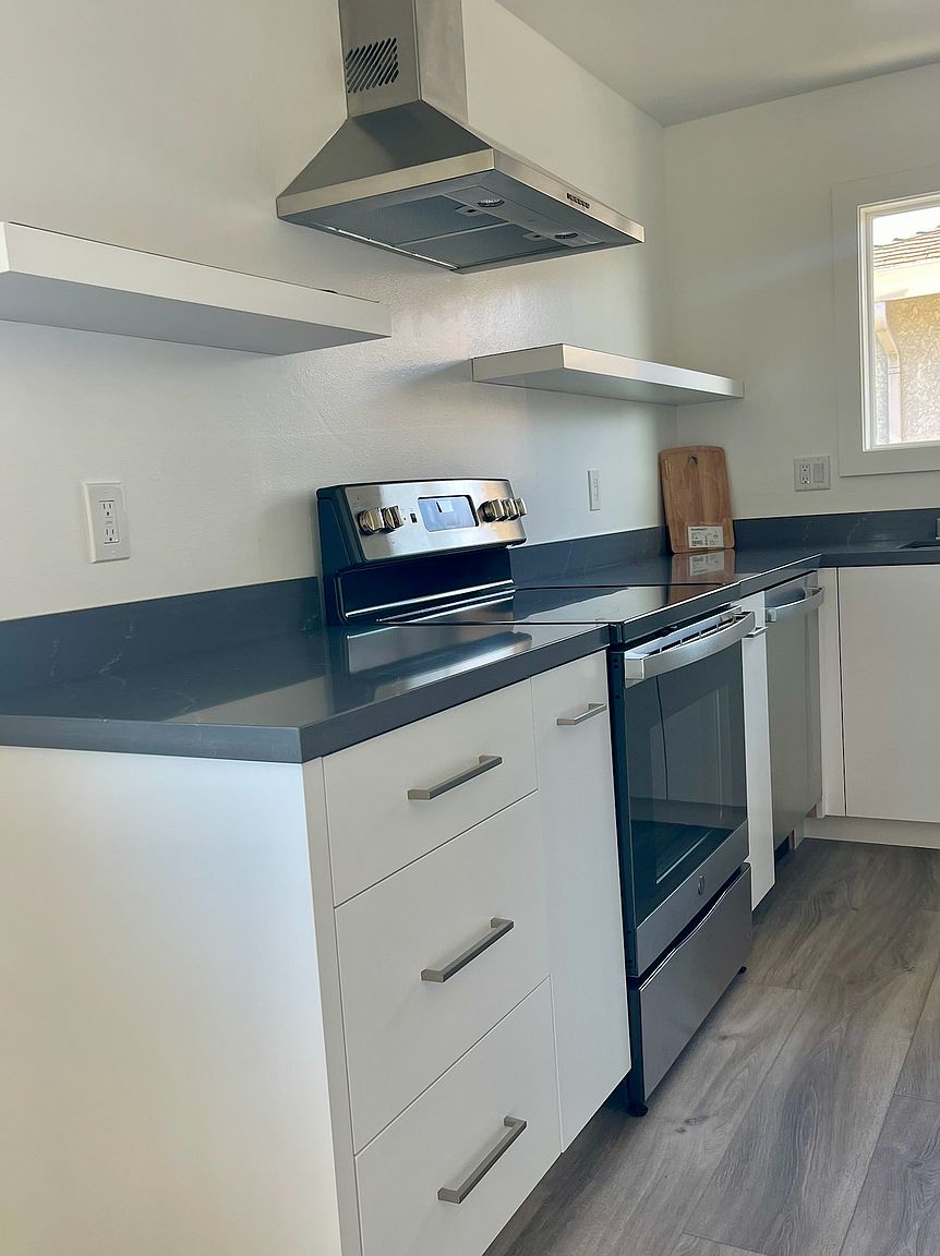 Apartments on Washington St · Santa Clara photo 5
