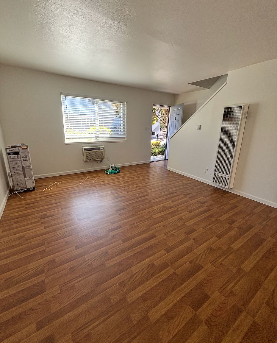 777 Palomino Dr photo 4