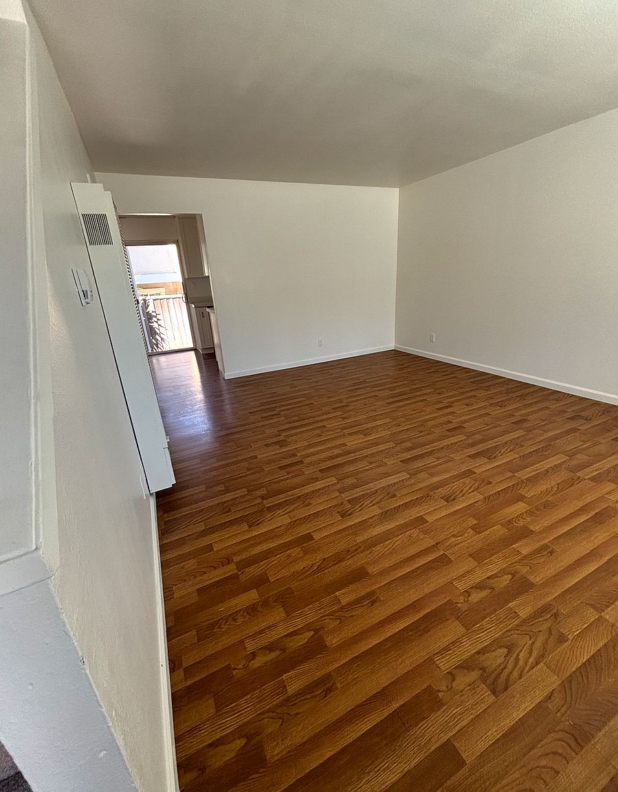 777 Palomino Dr photo 3