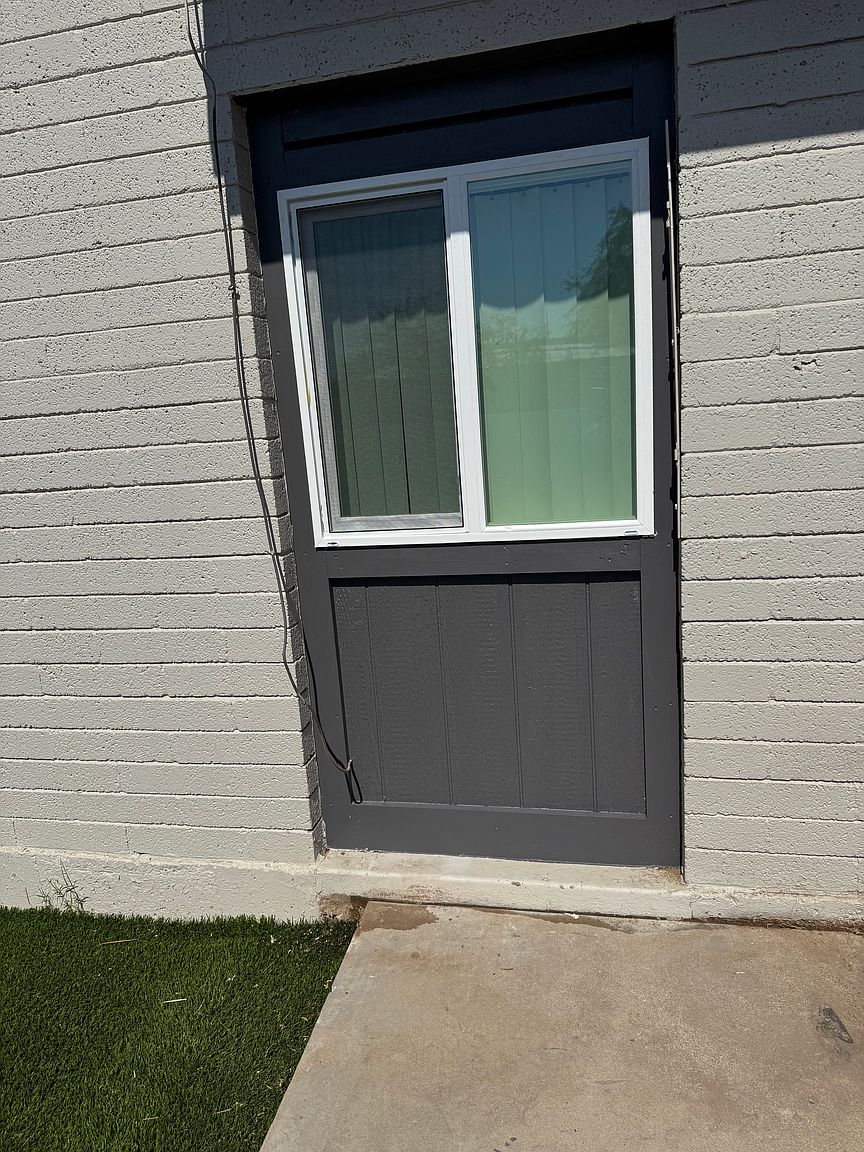 West Hill Apartments photo 5