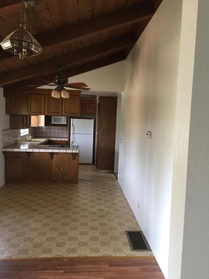 10784 Dougherty Ave photo 2