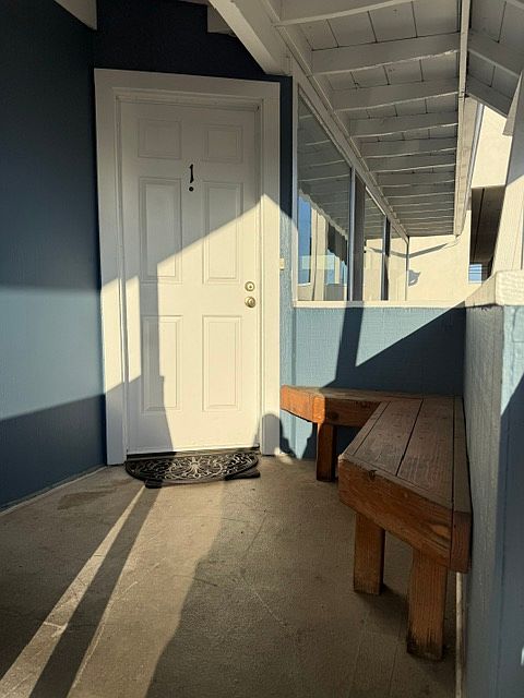 2BR/1BA Apartment on Soquel Dr · Aptos photo 4