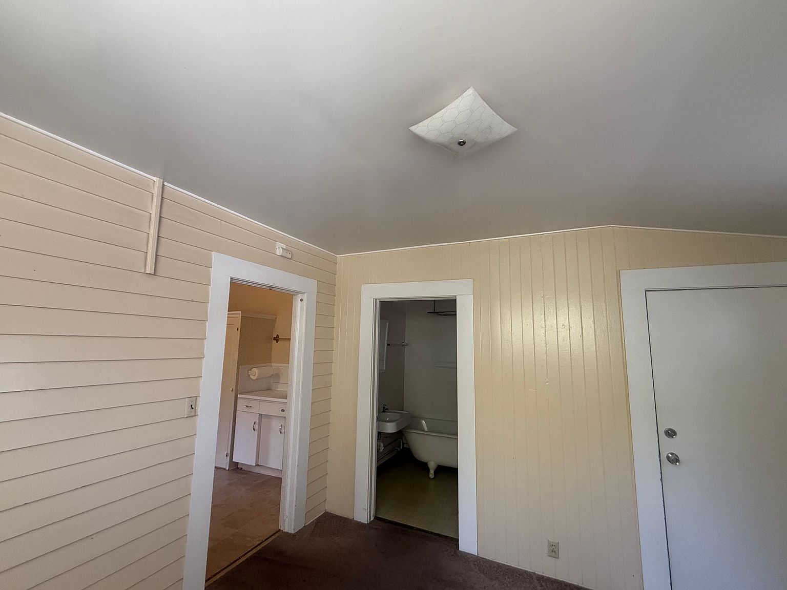 1240 Randolph St photo 5