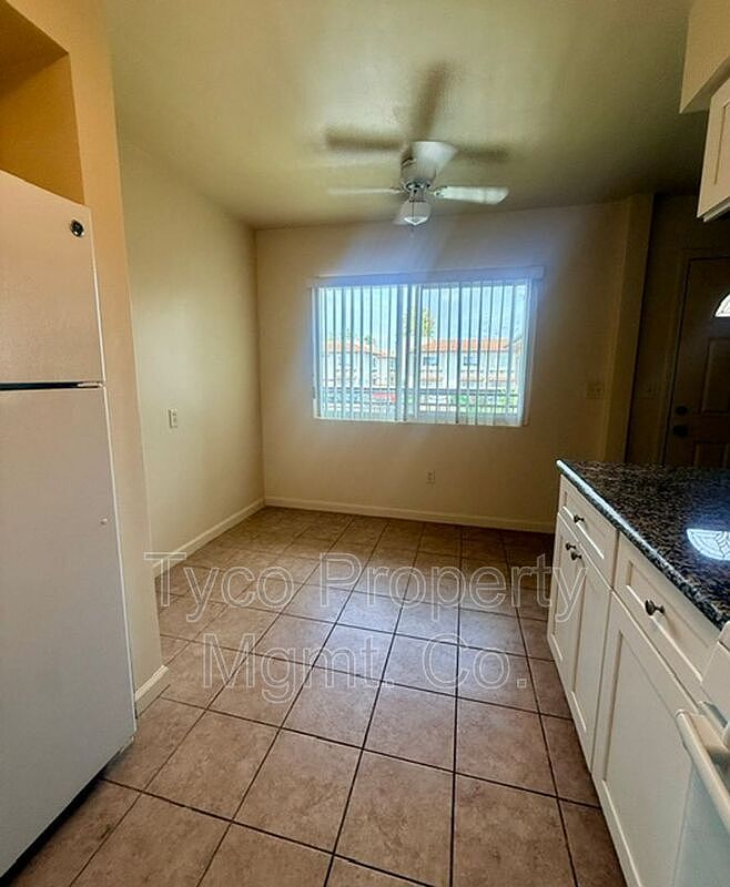 591 D St photo 2