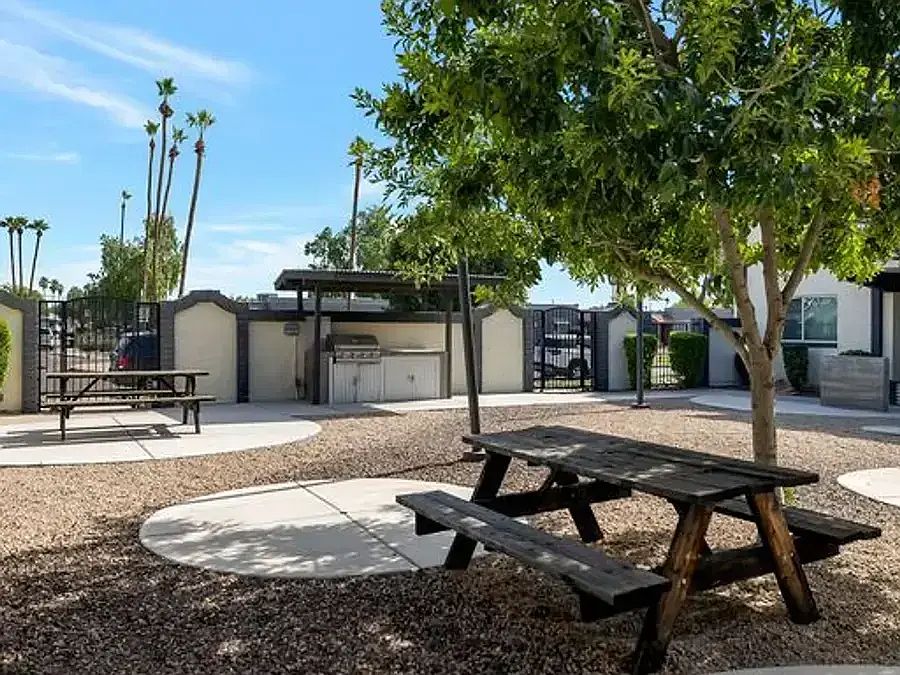 6730 N 17th Ave Phoenix, AZ 85015 photo 5
