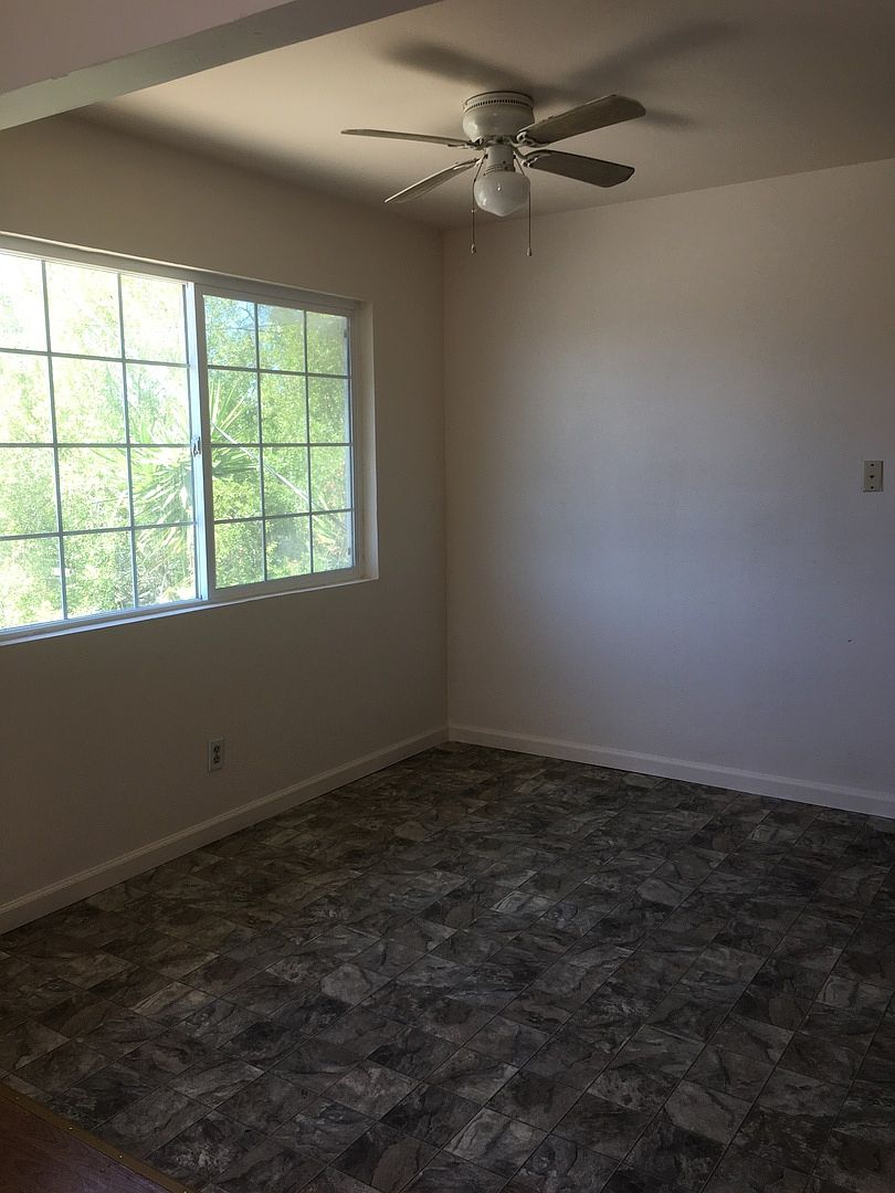 2BR/2BA Duplex on Mohawk Ct · Santa Rosa photo 2