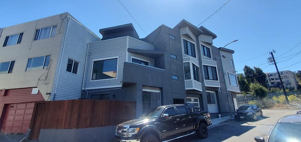 3589 Keith St San Francisco, CA 94124 photo 5
