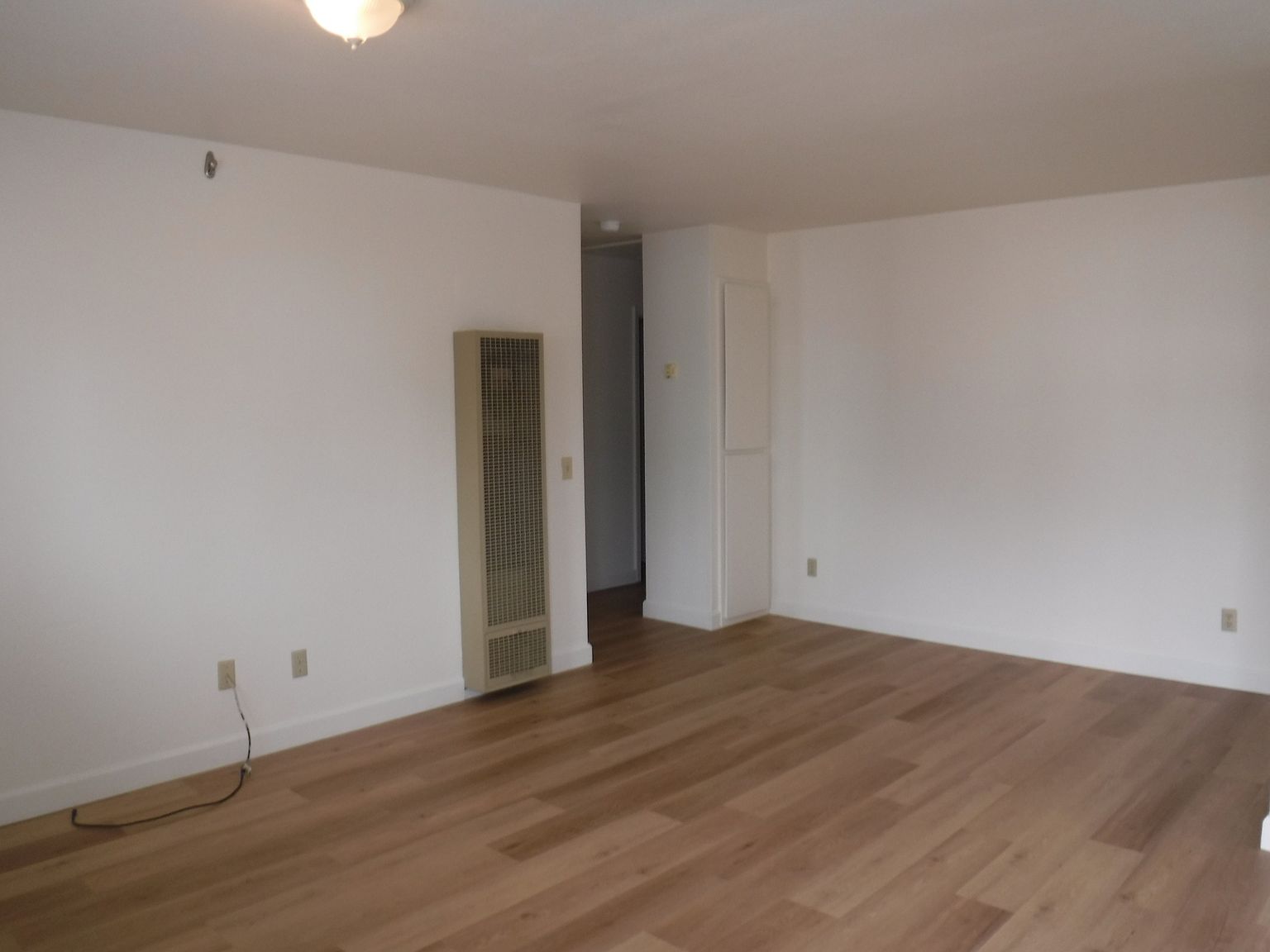 2630 Orchard St photo 3