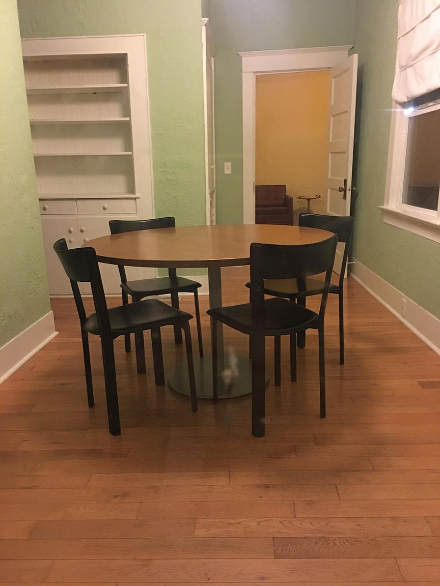 1902 10th St photo 5