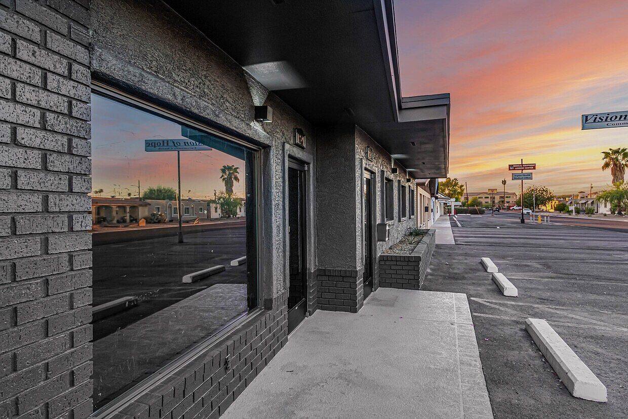 11201 W Nevada Ave photo 5