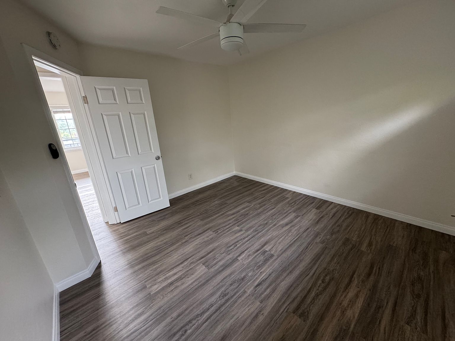 8465 La Mesa Blvd photo 3