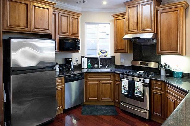 1BR/1BA Apartment on Spruce St · San Francisco photo 3