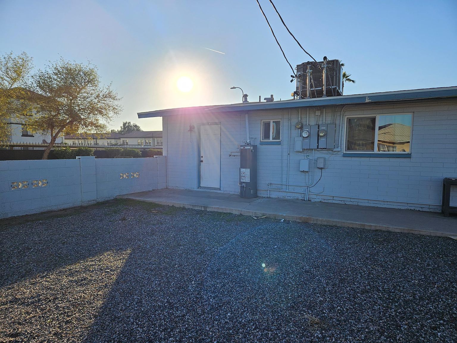 1125 N 49th St photo 4