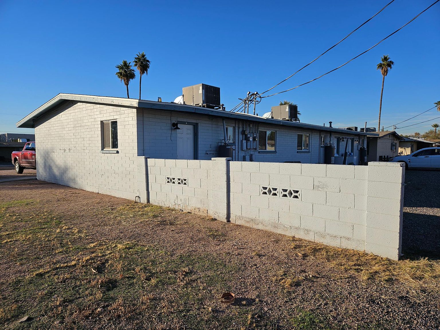 1125 N 49th St photo 2