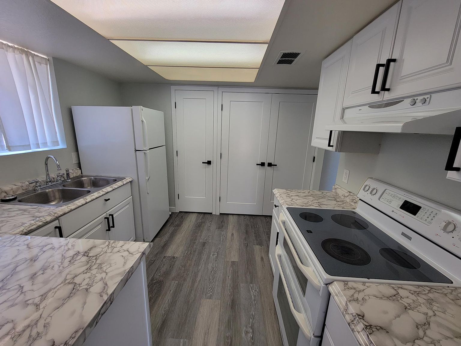 516 N Quinn photo 3