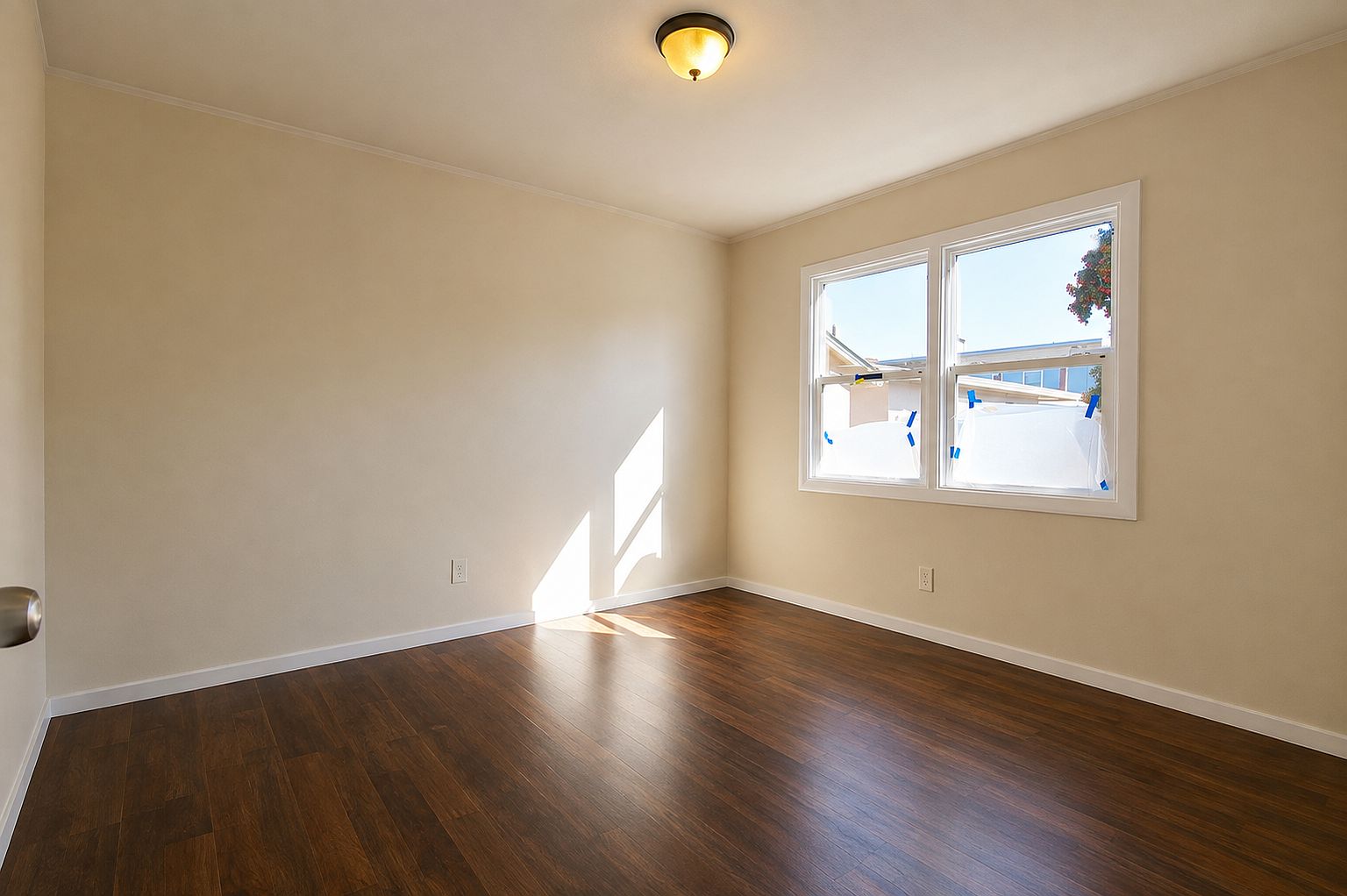 129 Anita Rd photo 2