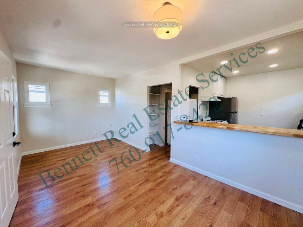 3725 Wilson Ave photo 3