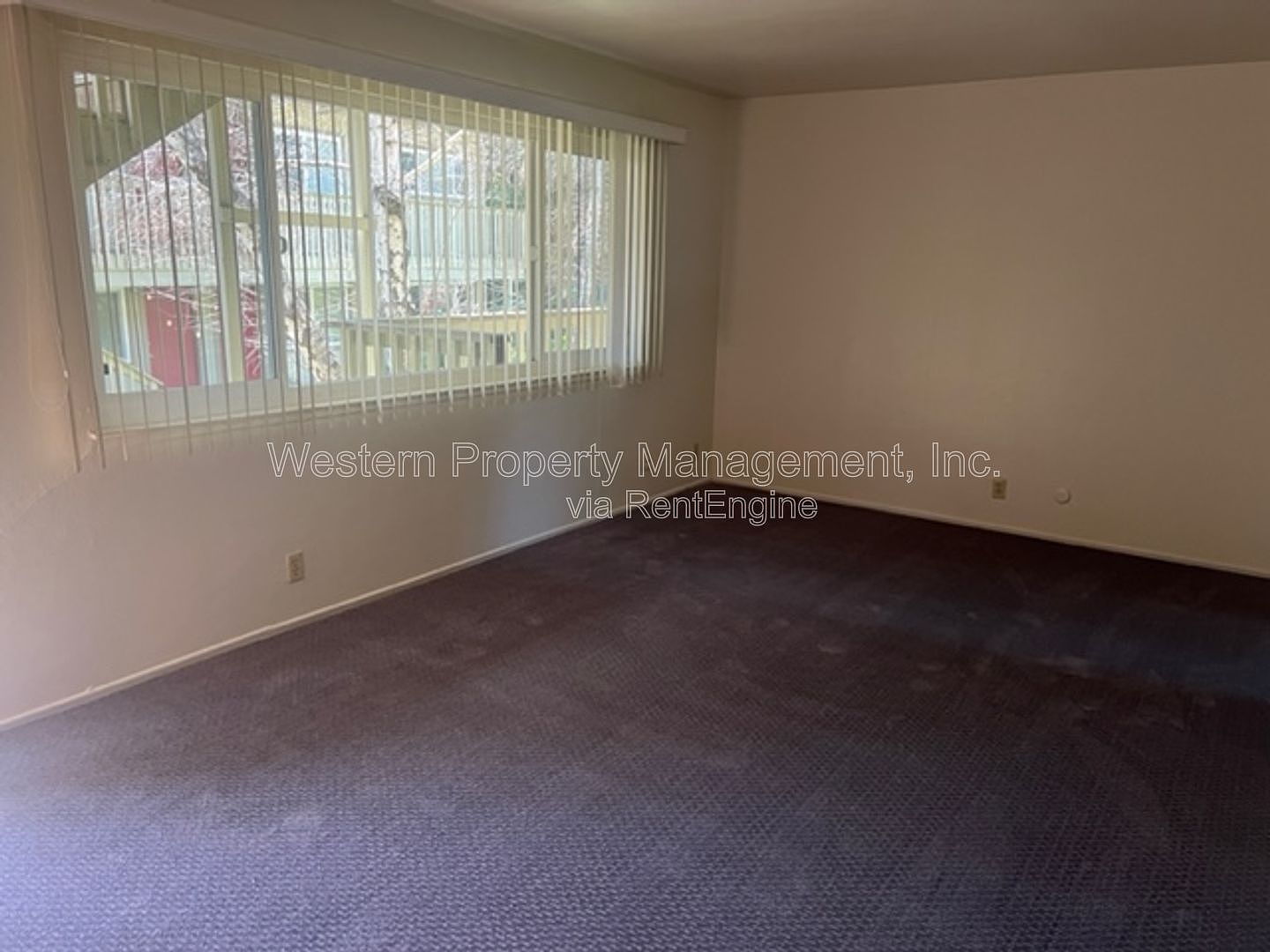 9012 Soquel Dr photo 3