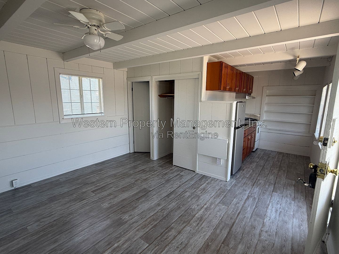 300 State Park Dr photo 5