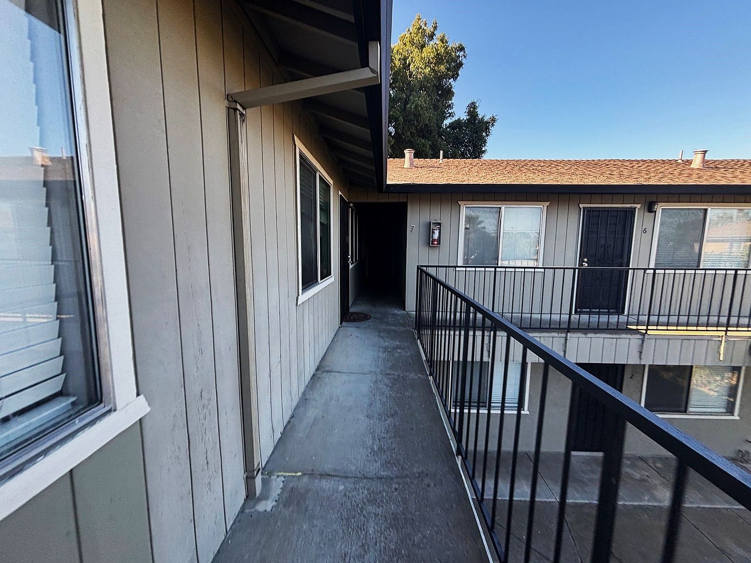 2BR/1BA Apartment on Lawton Street · Antioch photo 5