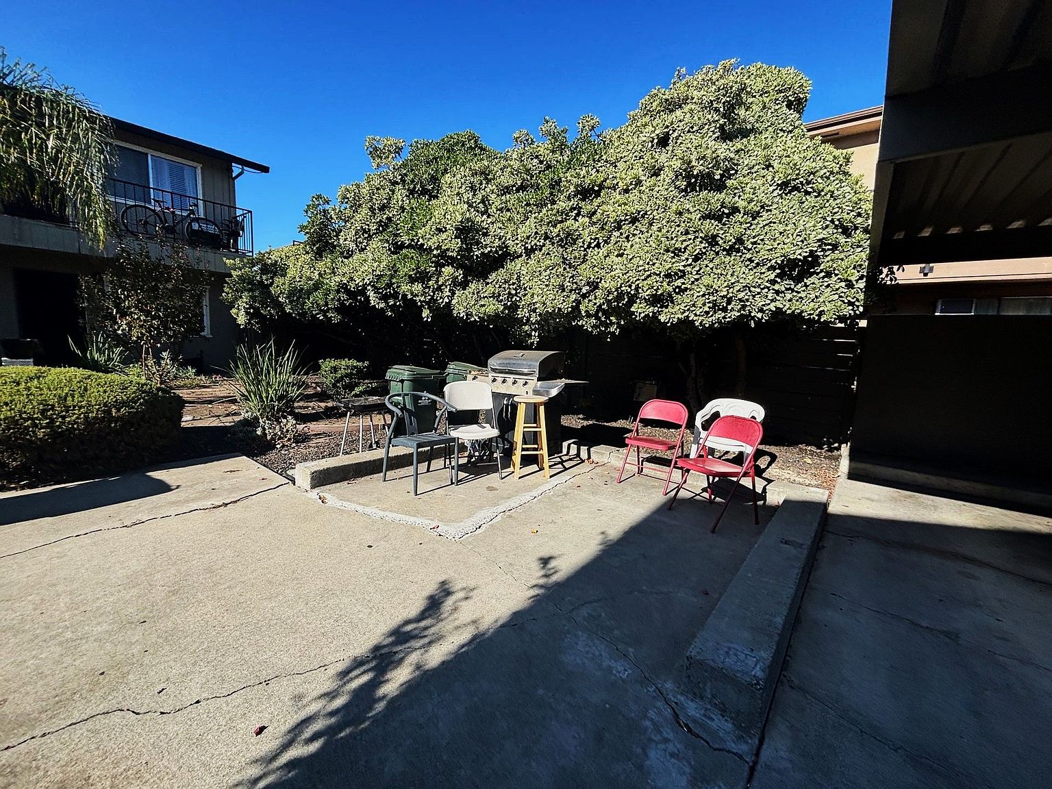 2BR/1BA Apartment on Lawton Street · Antioch photo 3