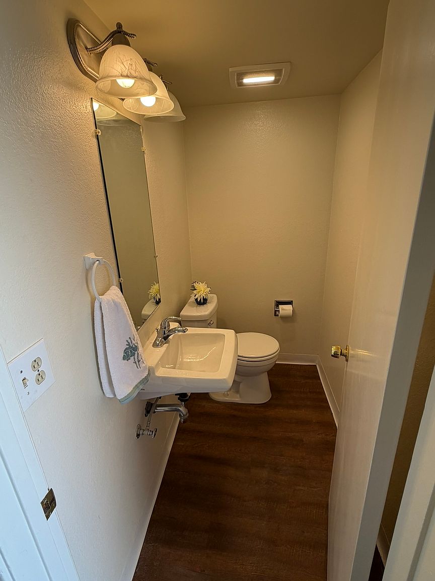 295 San Marin Dr photo 5