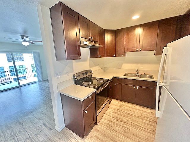 445 E St photo 4