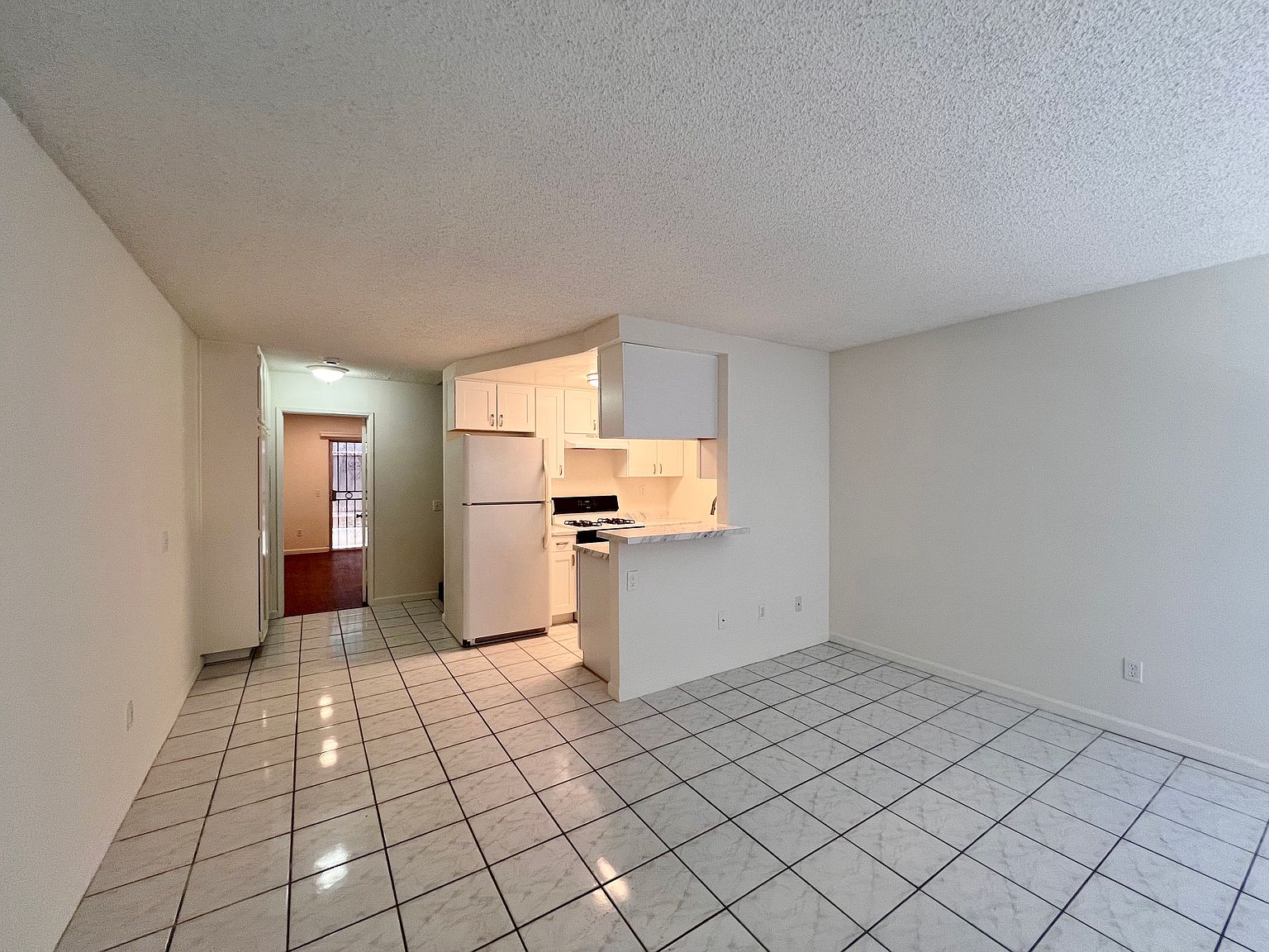 4060 Wabash Ave photo 5