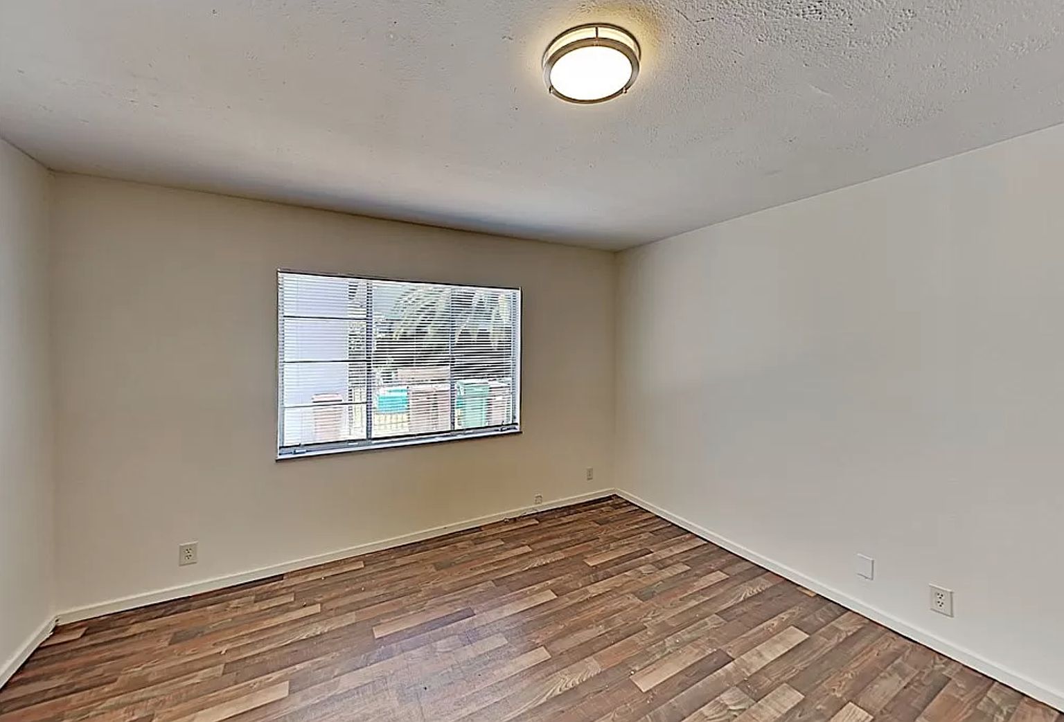 68th Avenue - 3327-B photo 4