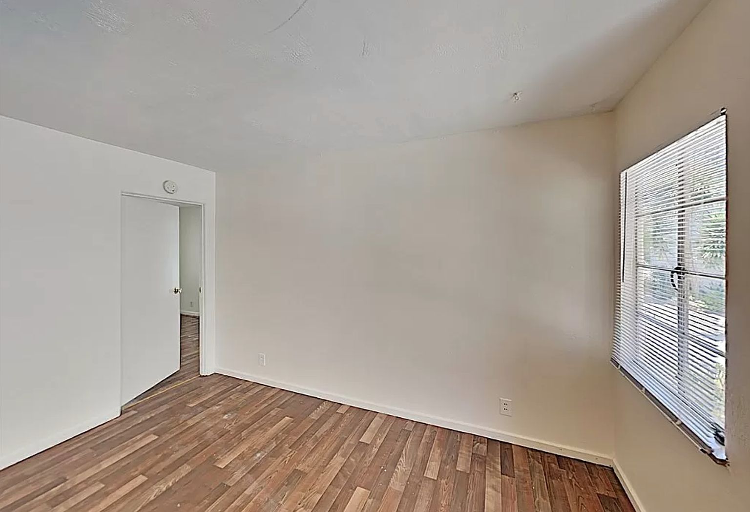 68th Avenue - 3327-B photo 2