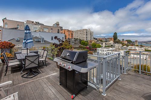 1004 Filbert St photo 4