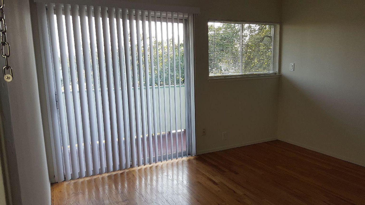 525 S Norfolk St unit 3 photo 4
