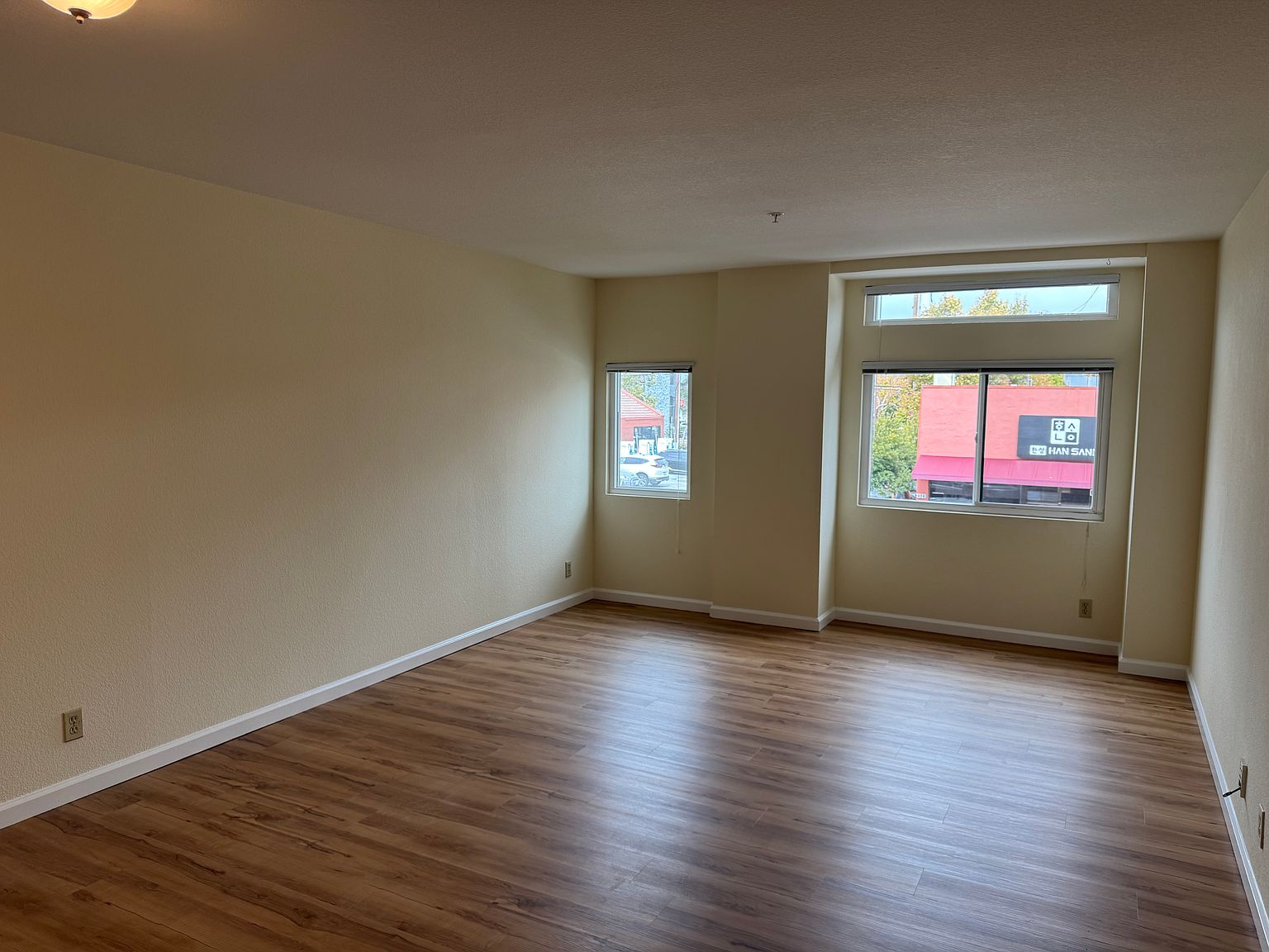 417 Broadway photo 3