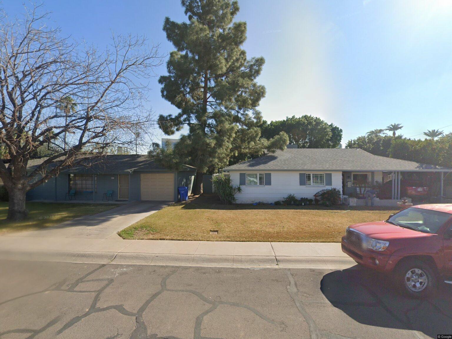 326 West Earll Drive NEW photo 2