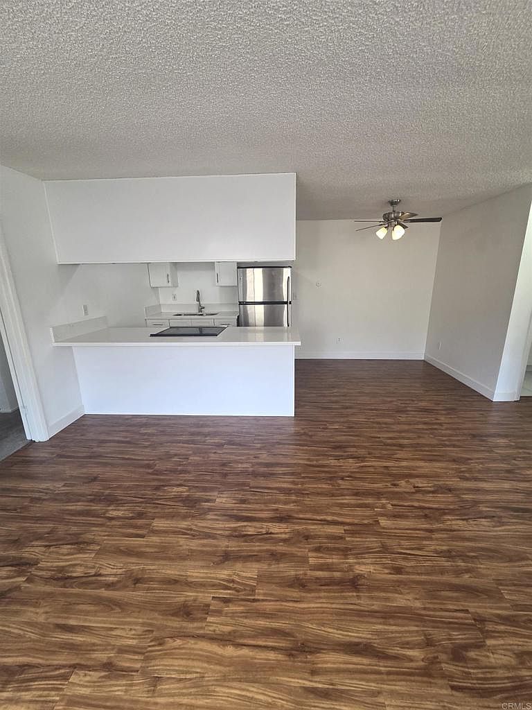 431 E Madison Ave photo 3