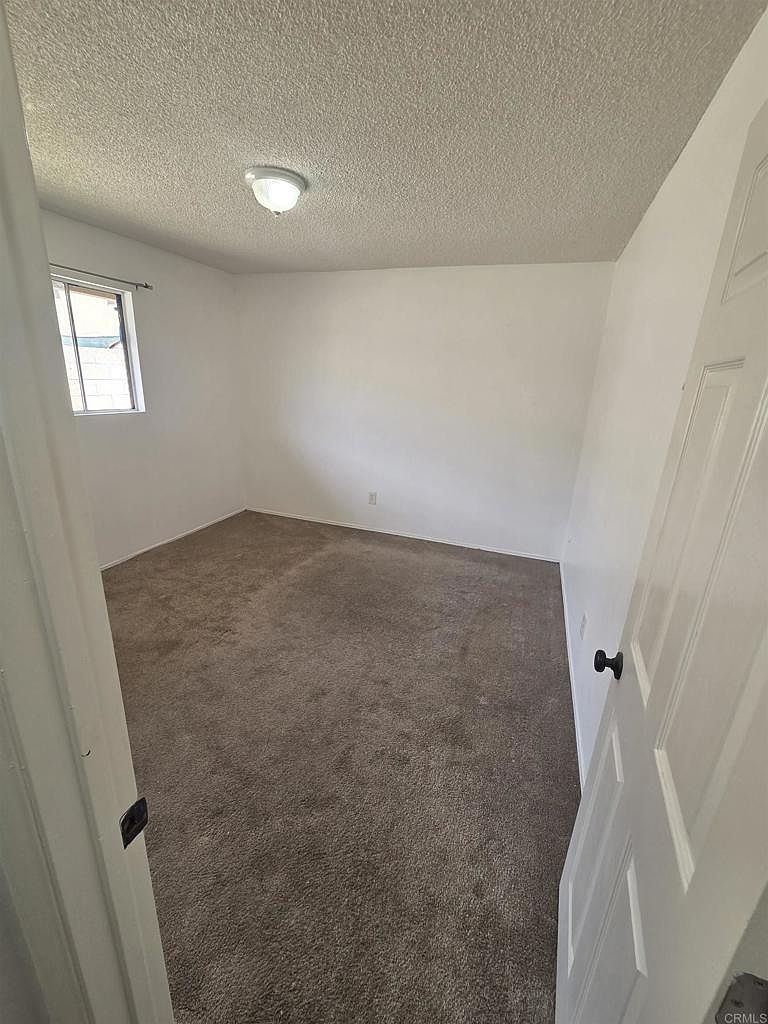 431 E Madison Ave photo 5