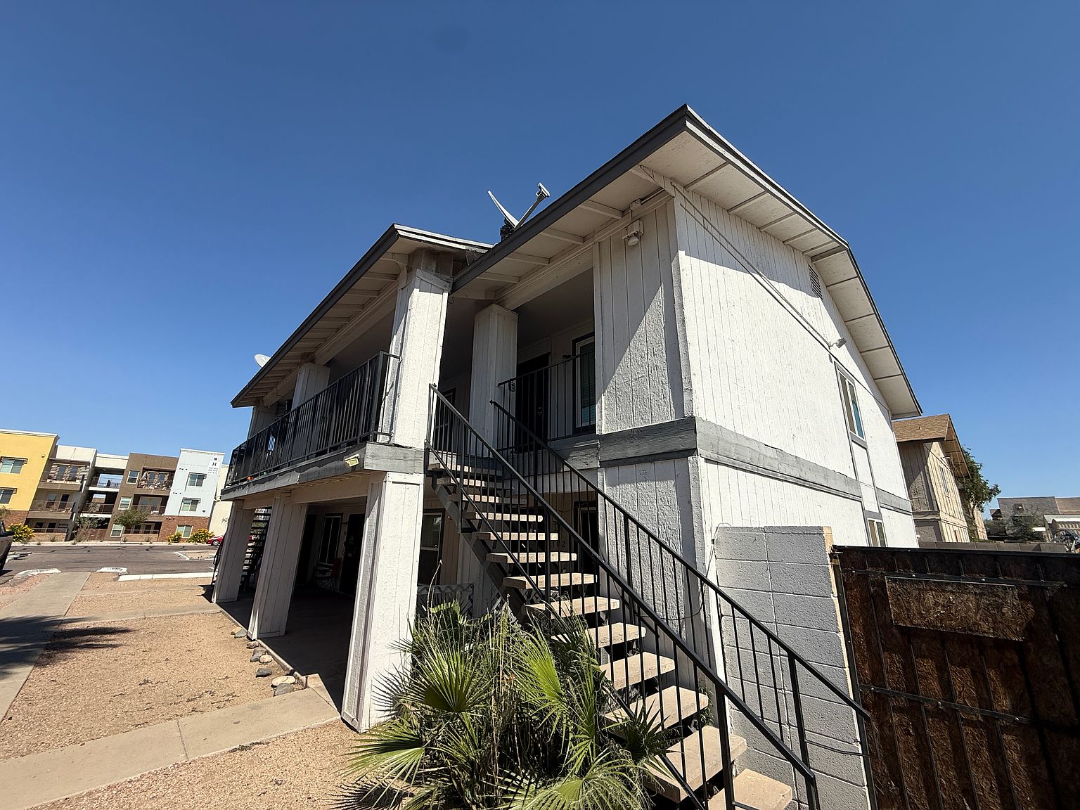 6617 West Ocotillo Road, Glendale, AZ 85301 photo 2