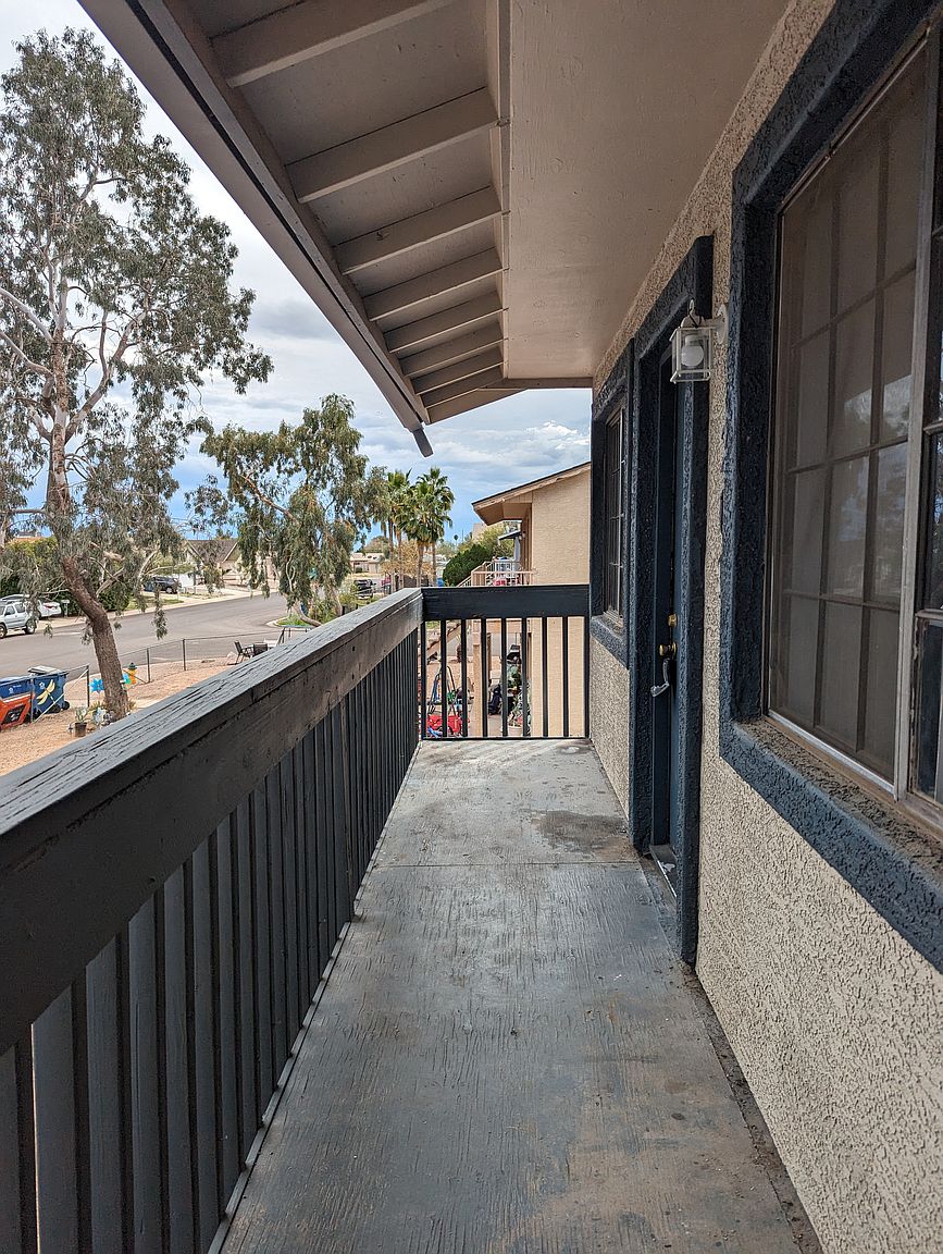 1866 S Monterey Dr photo 2