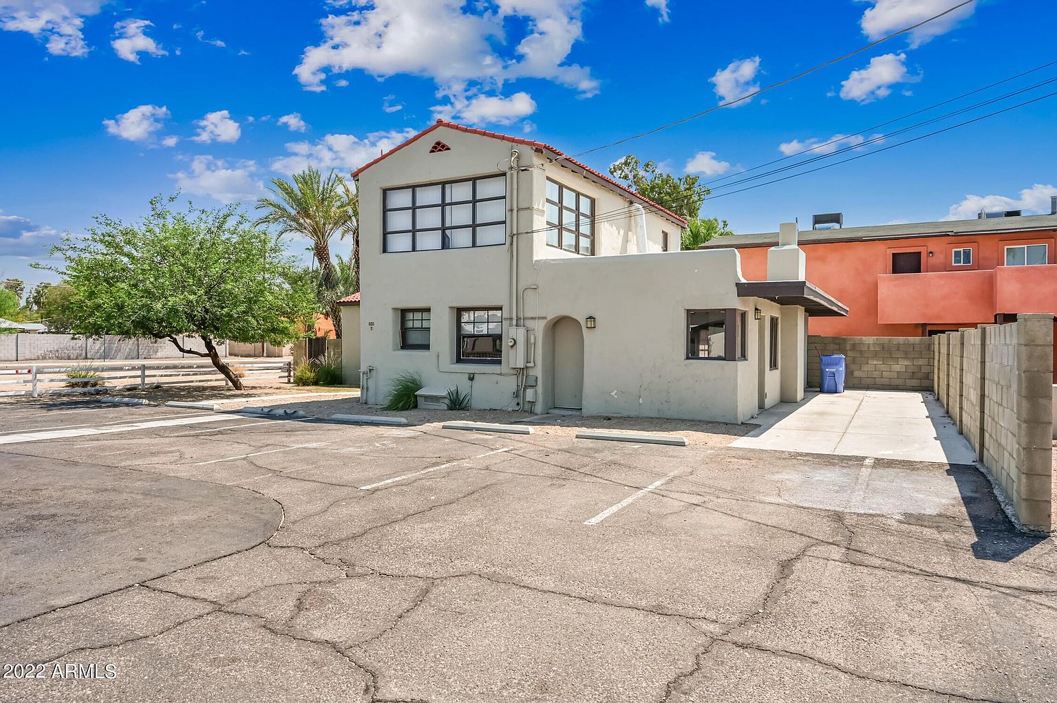 3949 E Earll Dr Phoenix, AZ 85018 photo 3