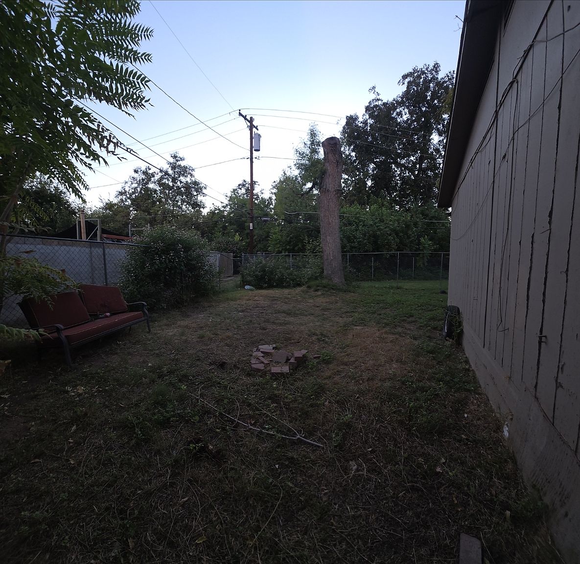 2637 W Morten Ave photo 4
