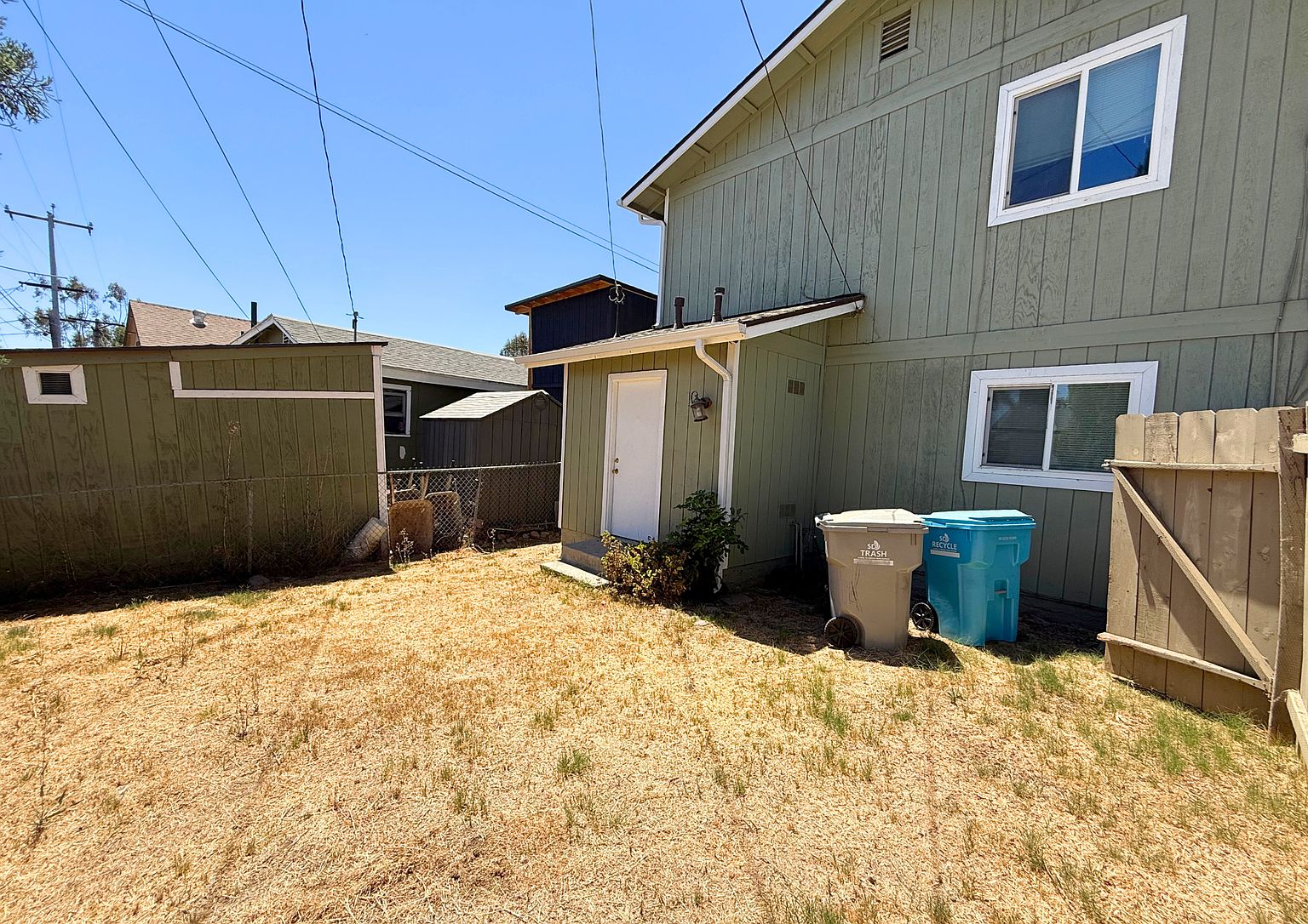 3531 Wilson Ave photo 5
