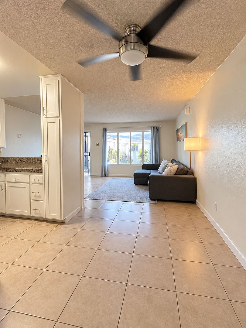 1bd/1ba Pacific Beach Gem – Near The Beach, Bay &amp; Garnet Ave! Only $2,295/month! photo 5