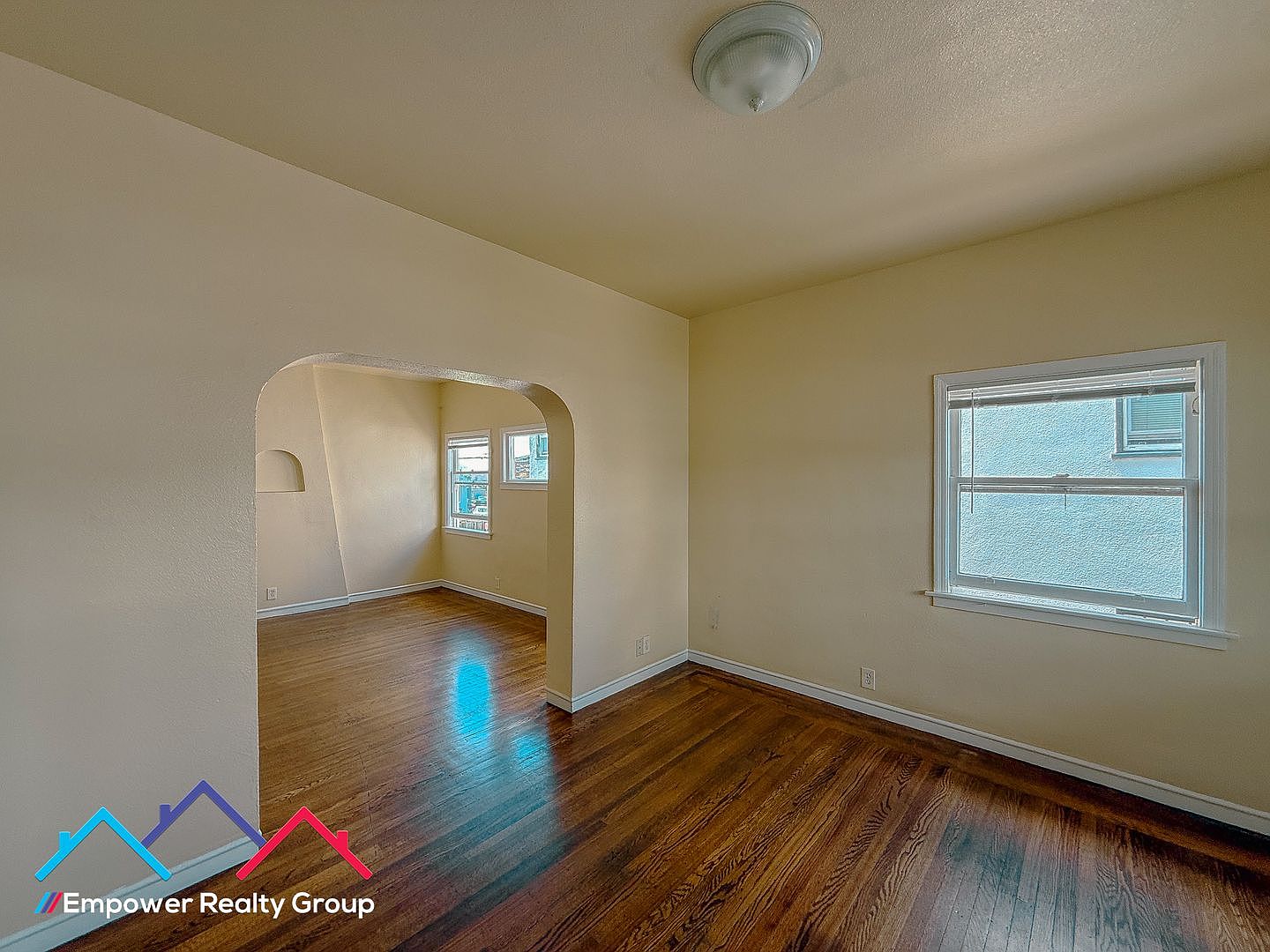 5235 Bancroft Ave Oakland, CA 94601 photo 4