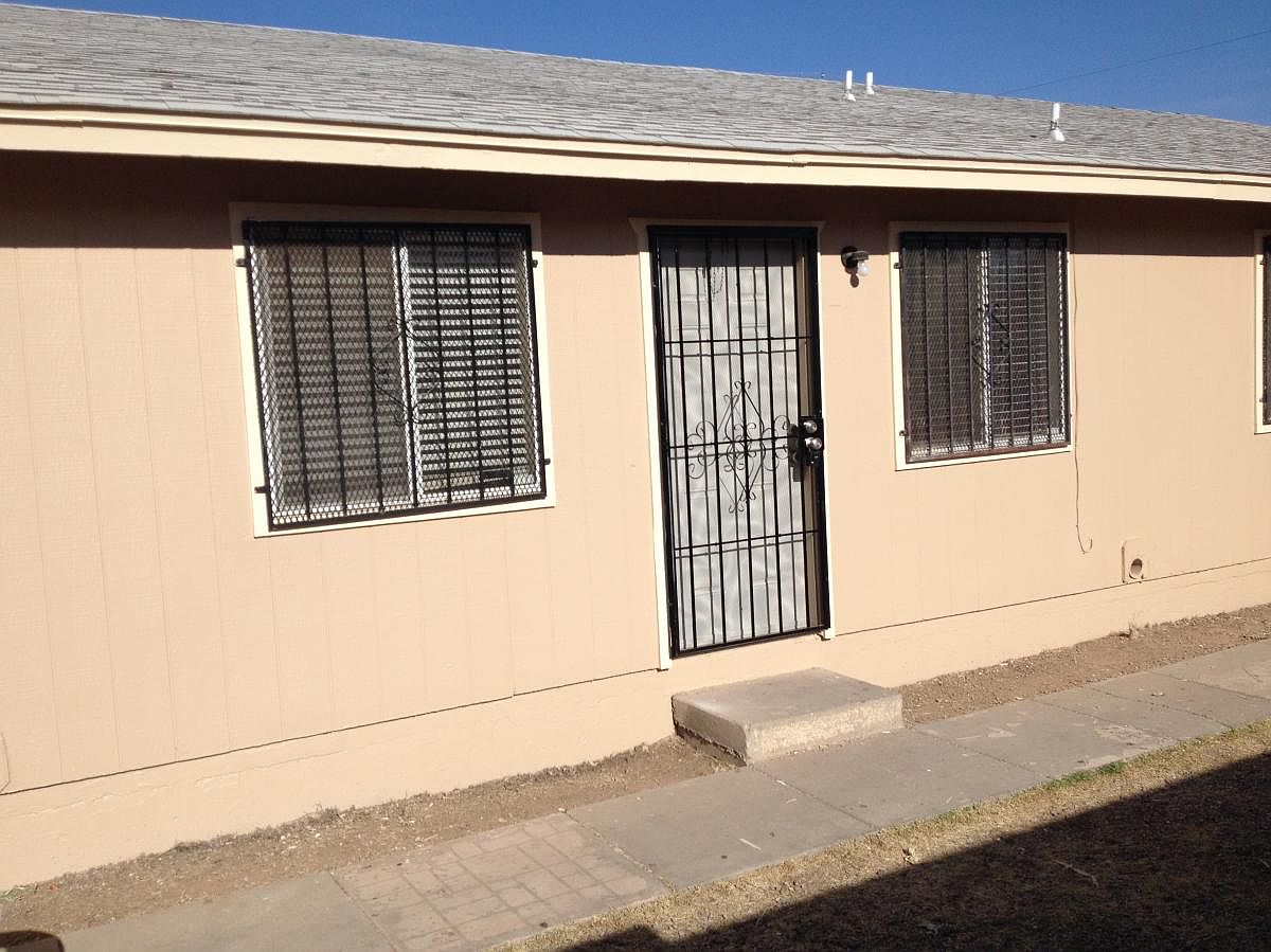 2755 E Wier Ave APT 1 photo 2