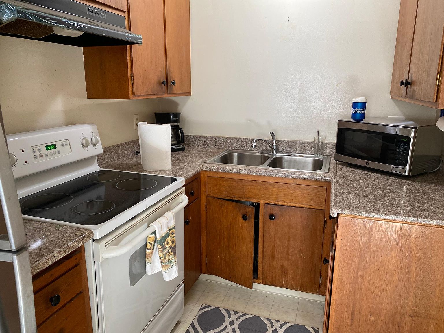 Apartments on Peacock Ct · Santa Clara photo 4