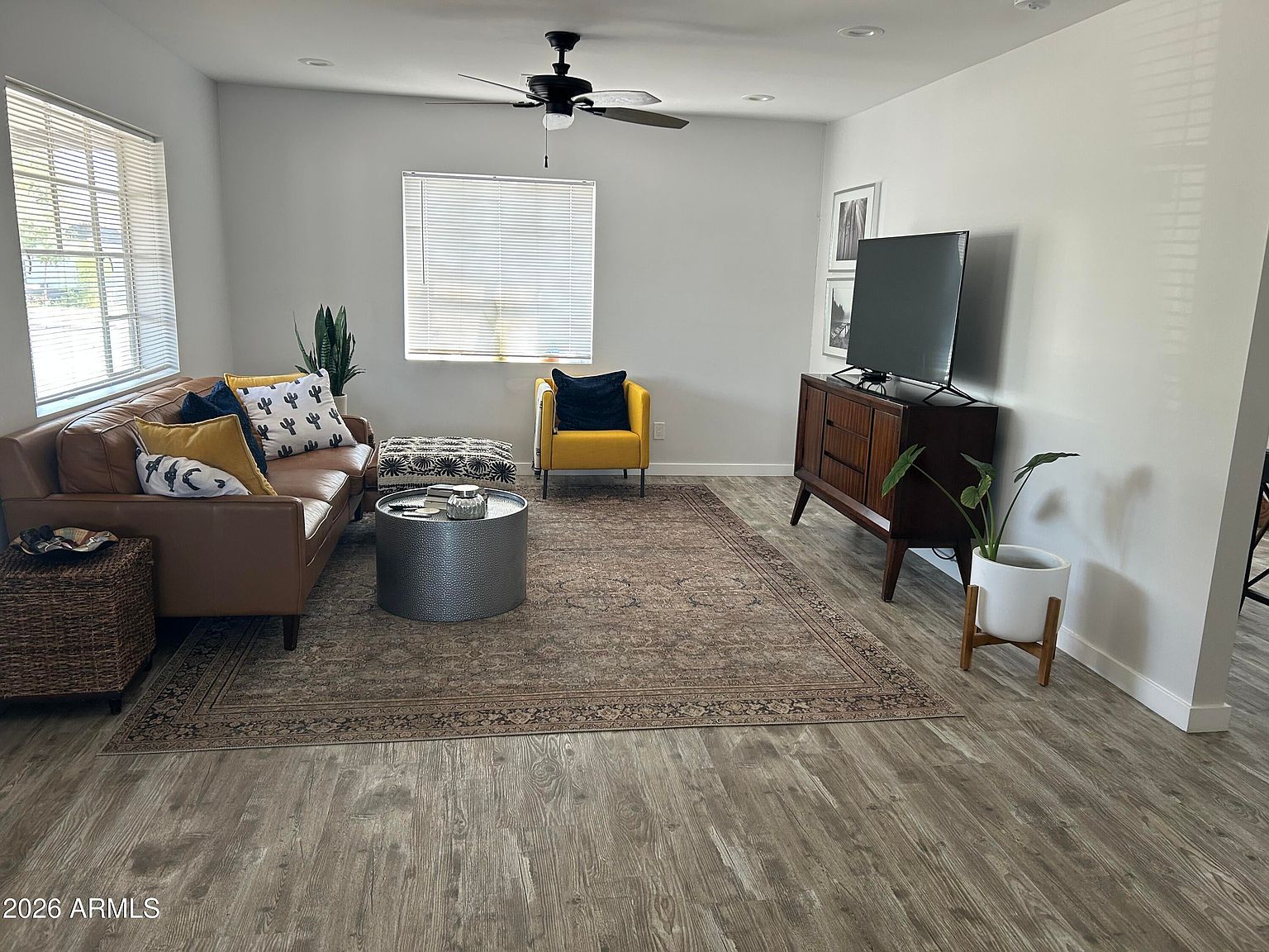 326 W Highland Ave photo 5